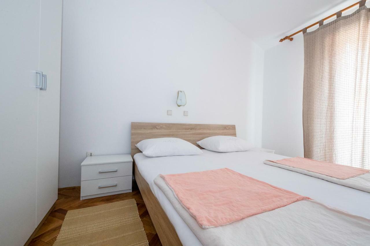 Apartmani Sanjin Tariba Supetarska Draga Exterior photo